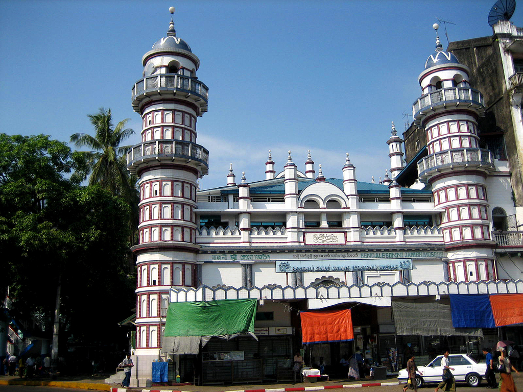 Bengali Sunni Jameh Mosque, Yangon - 