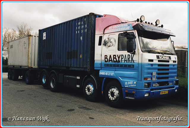 BB-RN-21-border Container Trucks