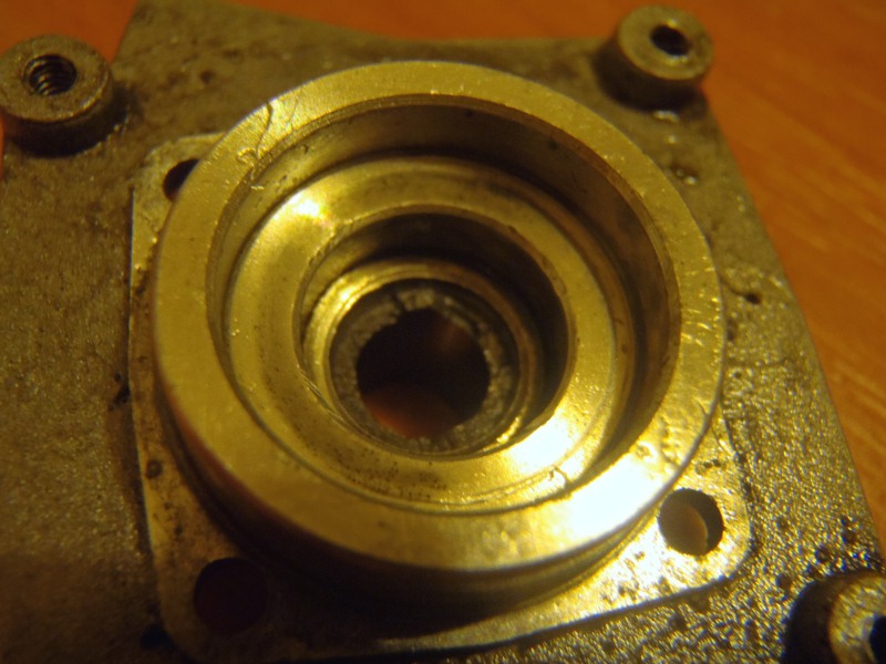 model spalinowy 012 - 