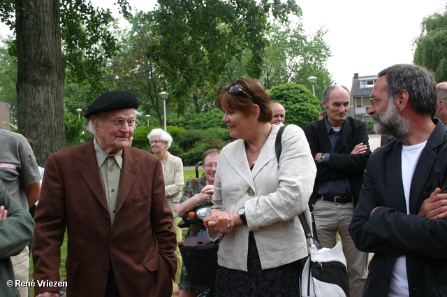 Â© RenÃ© Vriezen 2008-05-31 #0131 Ondertekenen Charter Krachtwijken Min. Vogelaar en bezoek Bethaan Presikhaaf-2 31-05-2008