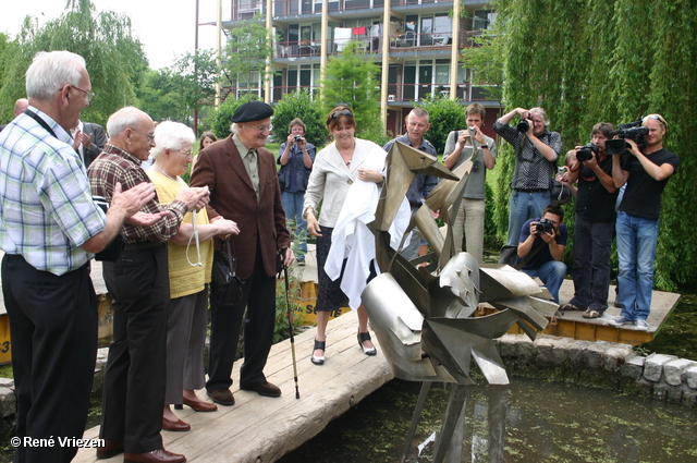 Â© RenÃ© Vriezen 2008-05-31 #0144 Ondertekenen Charter Krachtwijken Min. Vogelaar en bezoek Bethaan Presikhaaf-2 31-05-2008