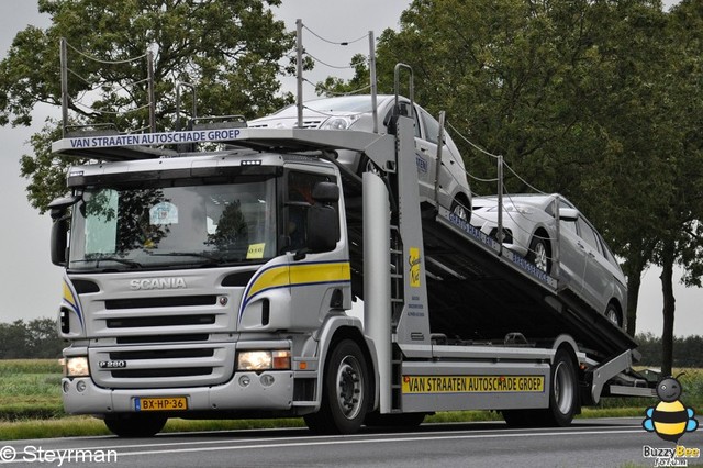 DSC 6314-border Truckrun De Waardse Truckers 2011