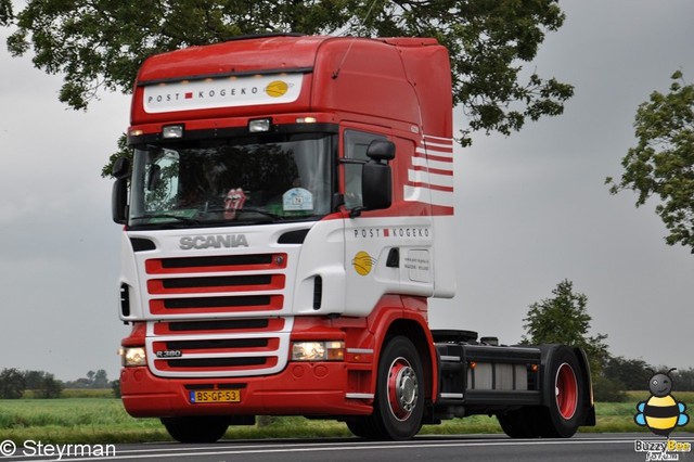 DSC 6371-border Truckrun De Waardse Truckers 2011