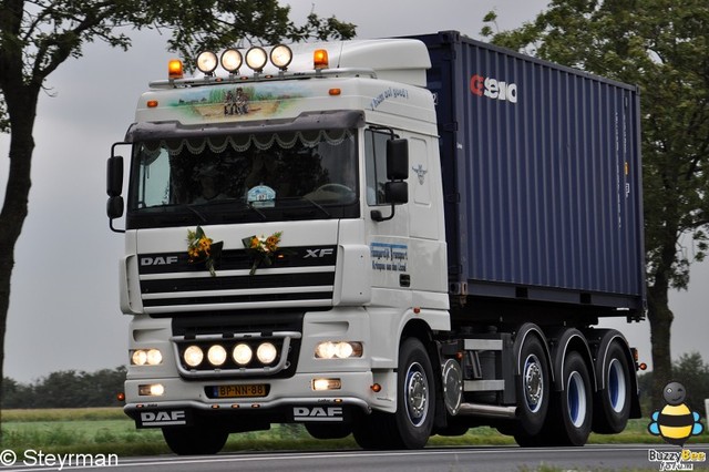 DSC 6394-border Truckrun De Waardse Truckers 2011