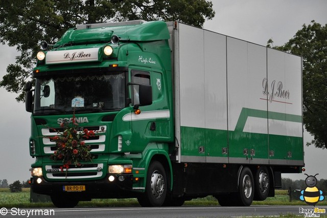 DSC 6408-border Truckrun De Waardse Truckers 2011