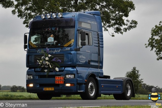DSC 6417-border Truckrun De Waardse Truckers 2011