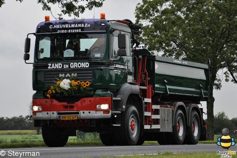 DSC 6434-border - Truckrun De Waardse Truckers 2011
