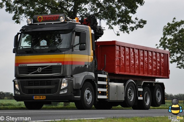 DSC 6449-border Truckrun De Waardse Truckers 2011