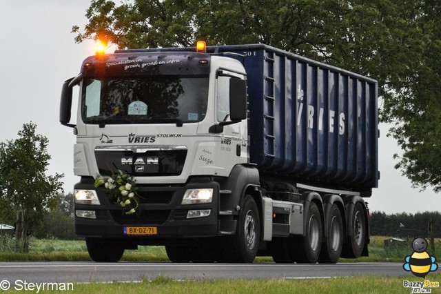 DSC 6451-border Truckrun De Waardse Truckers 2011