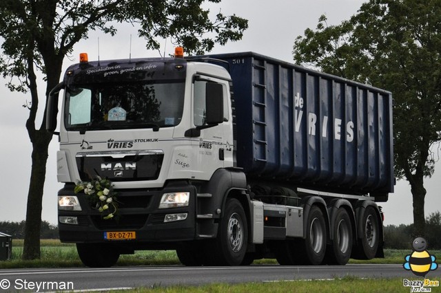 DSC 6452-border Truckrun De Waardse Truckers 2011