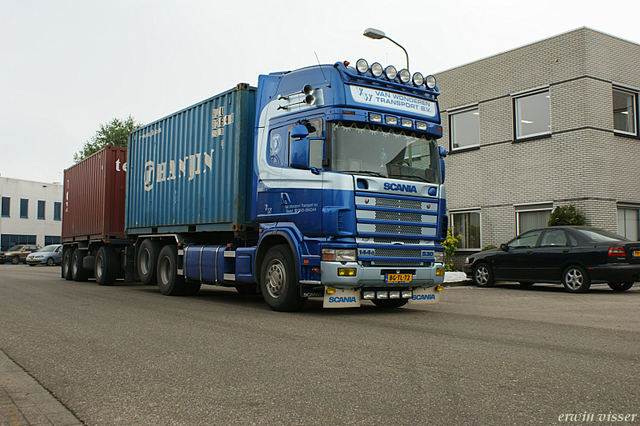 040608 021-border truck pics