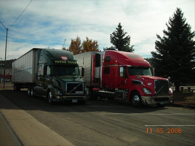 f0056 Trucks