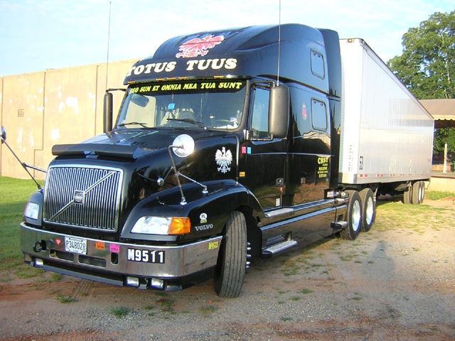 f0007 Trucks