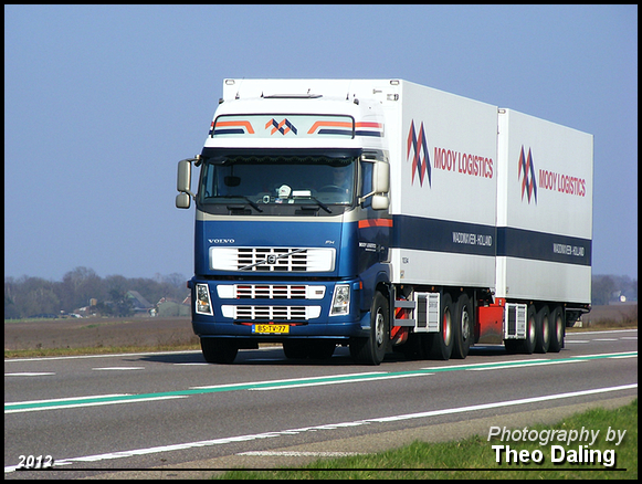 Mooy Logistics - Waddinxveen  BS-TV-77 Volvo 2012
