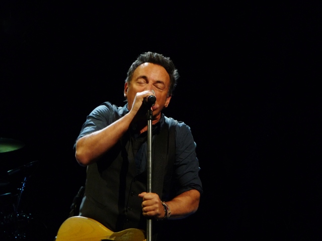 P1140455 Bruce Springsteen - Philadelphia night 2 -3-29-2012