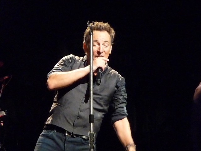 P1140552 Bruce Springsteen - Philadelphia night 2 -3-29-2012