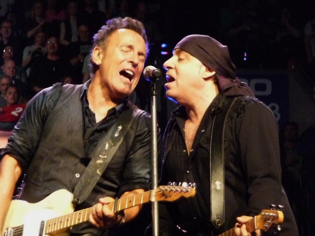P1140561 Bruce Springsteen - Philadelphia night 2 -3-29-2012