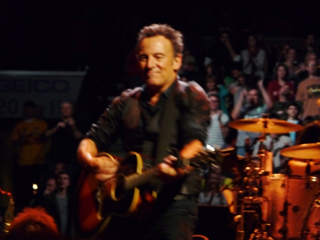P1140564 Bruce Springsteen - Philadelphia night 2 -3-29-2012