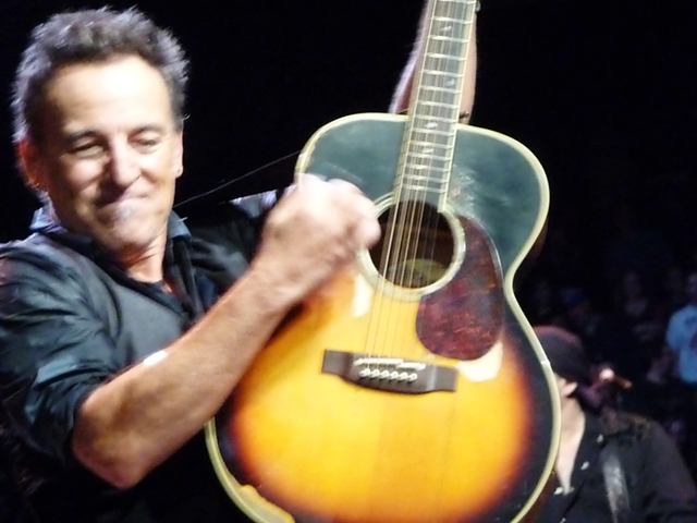 P1140565 Bruce Springsteen - Philadelphia night 2 -3-29-2012