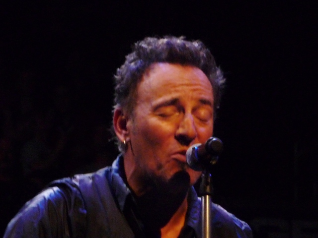 P1140597 Bruce Springsteen - Philadelphia night 2 -3-29-2012