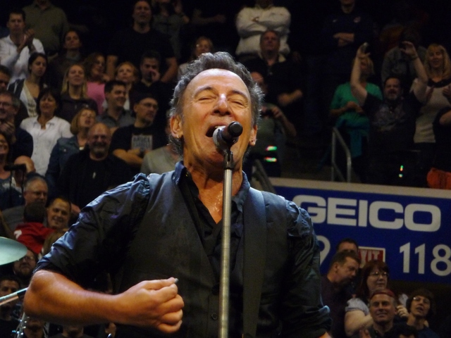 P1140614 Bruce Springsteen - Philadelphia night 2 -3-29-2012