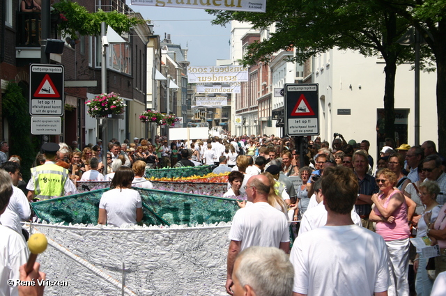 Â© RenÃ© Vriezen 2008-06-08 #0086 Sonsbeek 2008 Grandeur Gildes in Binnestad Arnhem zo 08-06-2008