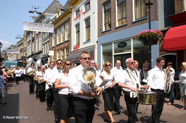 Â© RenÃ© Vriezen 2008-06-08 #0196 Sonsbeek 2008 Grandeur Gildes in Binnestad Arnhem zo 08-06-2008