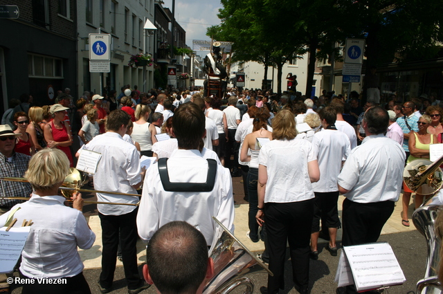 Â© RenÃ© Vriezen 2008-06-08 #0158 Sonsbeek 2008 Grandeur Gilde Presikhaaf, Klarendal en St. Marten in binnestad Arnhem zo 08-06-2008