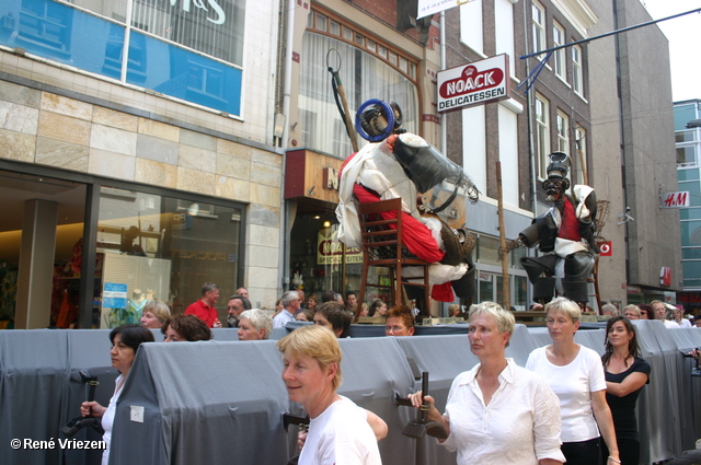 Â© RenÃ© Vriezen 2008-06-08 #0293 Sonsbeek 2008 Grandeur Gilde Presikhaaf, Klarendal en St. Marten in binnestad Arnhem zo 08-06-2008