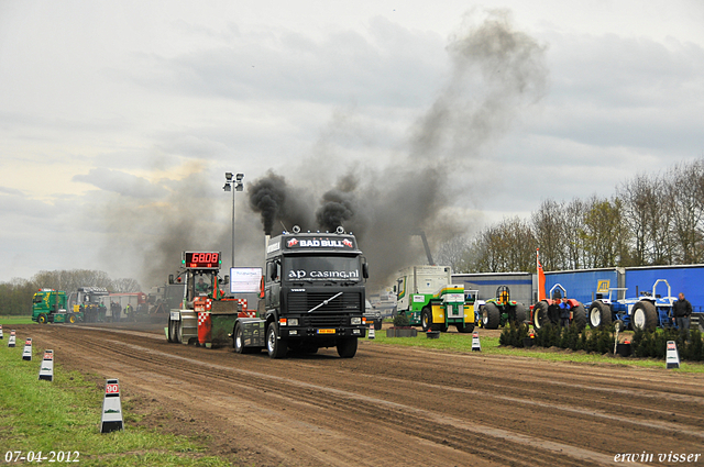 07-04-2012 028-border zaterdag 7 april  Oud Gastel  