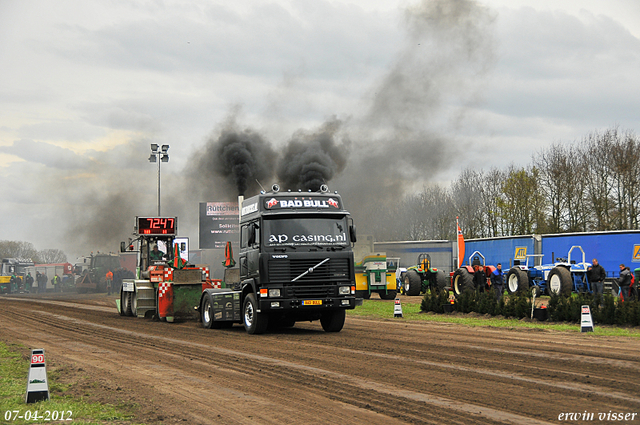 07-04-2012 029-border zaterdag 7 april  Oud Gastel  