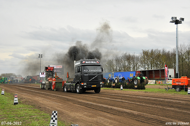 07-04-2012 030-border zaterdag 7 april  Oud Gastel  