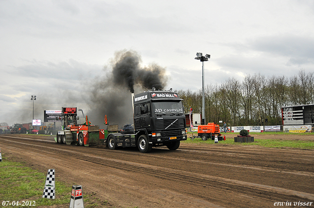 07-04-2012 032-border zaterdag 7 april  Oud Gastel  