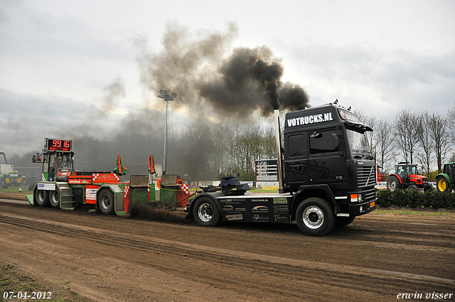 07-04-2012 034-border zaterdag 7 april  Oud Gastel  