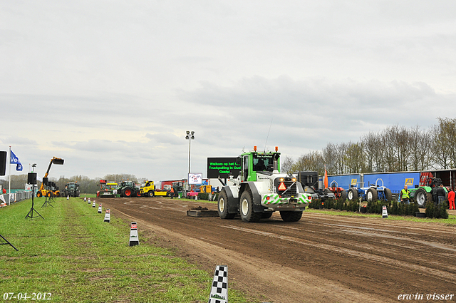 07-04-2012 041-border zaterdag 7 april  Oud Gastel  