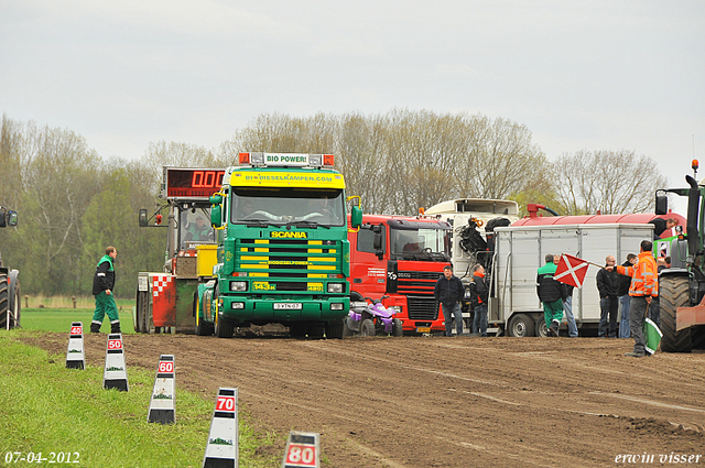 07-04-2012 072-border zaterdag 7 april  Oud Gastel  