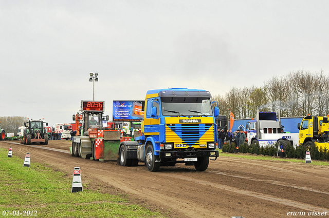 07-04-2012 154-border zaterdag 7 april  Oud Gastel  