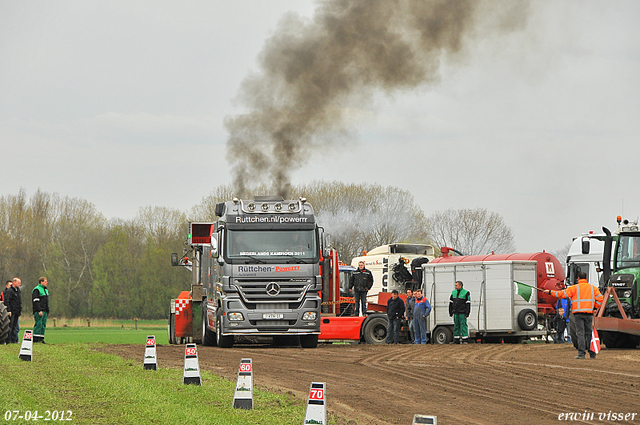 07-04-2012 170-border zaterdag 7 april  Oud Gastel  