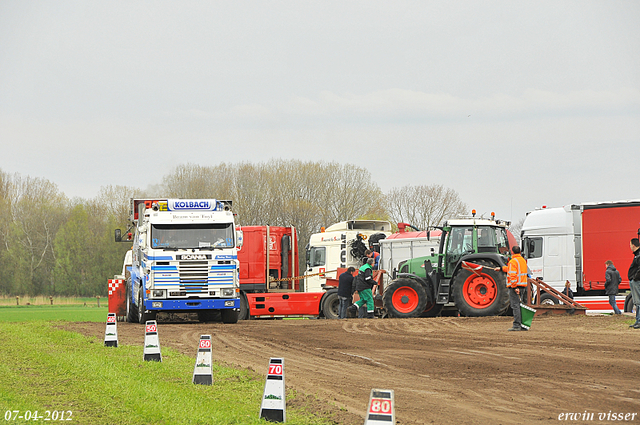 07-04-2012 182-border zaterdag 7 april  Oud Gastel  