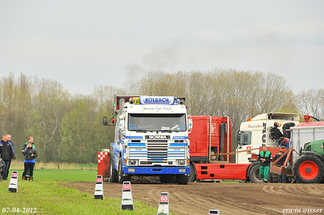 07-04-2012 185-border zaterdag 7 april  Oud Gastel  