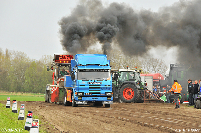 07-04-2012 202-border zaterdag 7 april  Oud Gastel  