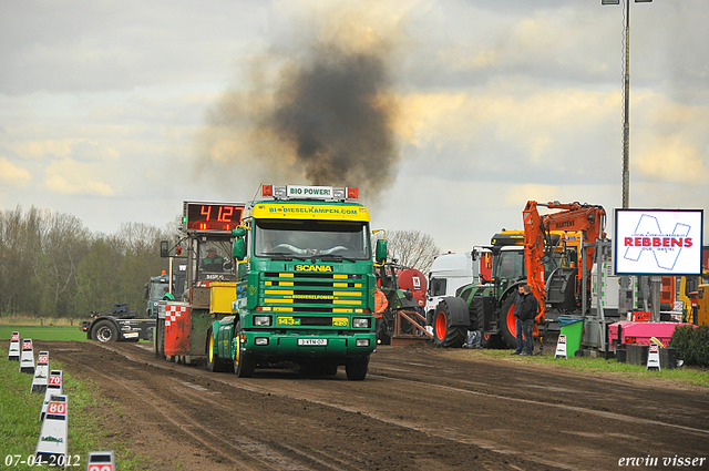 07-04-2012 235-border zaterdag 7 april  Oud Gastel  