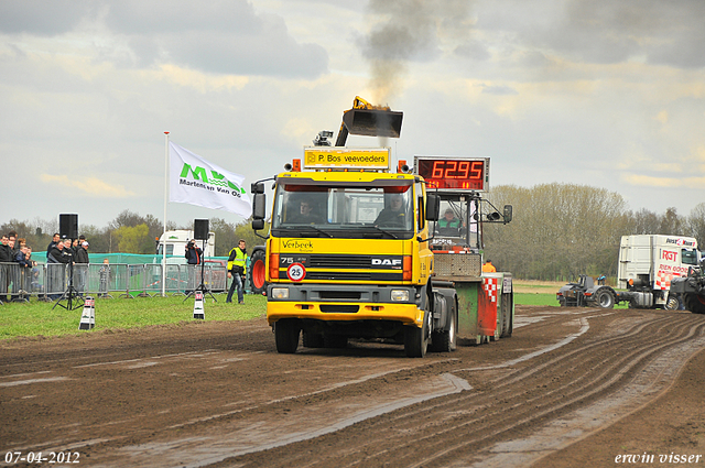 07-04-2012 265-border zaterdag 7 april  Oud Gastel  