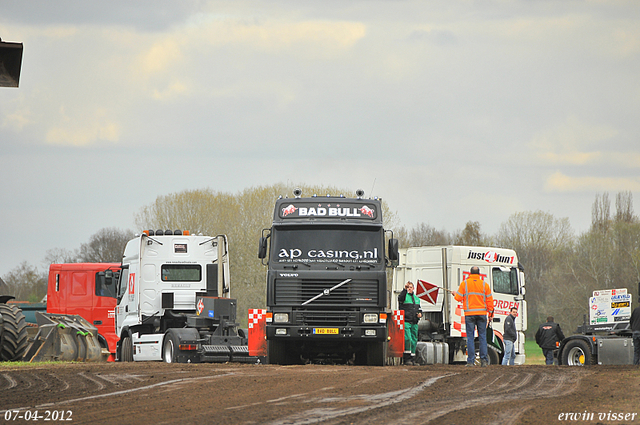 07-04-2012 273-border zaterdag 7 april  Oud Gastel  