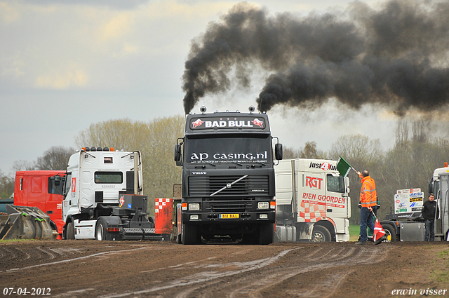 07-04-2012 277-border zaterdag 7 april  Oud Gastel  