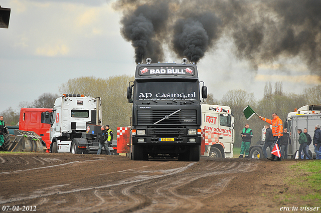 07-04-2012 278-border zaterdag 7 april  Oud Gastel  