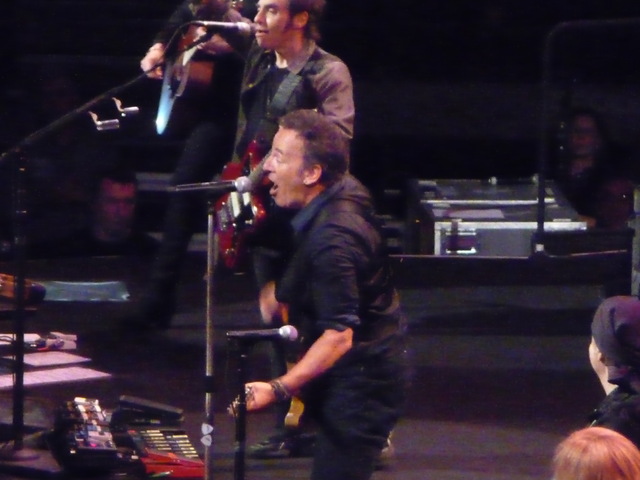 P1140782 Bruce Springsteen - Izod - 04-03-2012
