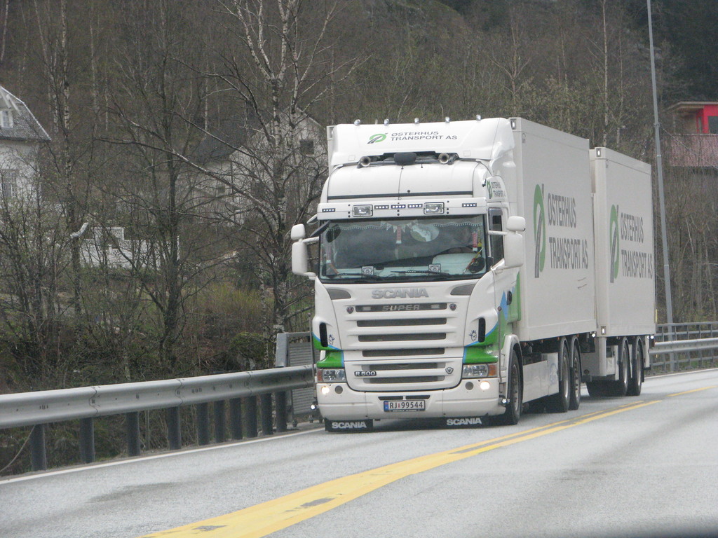IMG 0316 April 2012