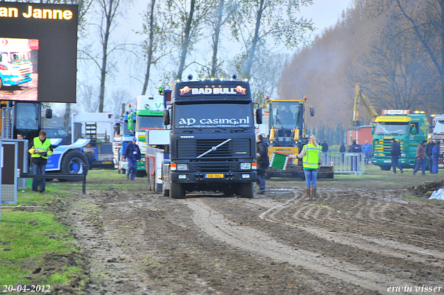 20-04-2012. 149-border 20-04-2012 Herwijnen