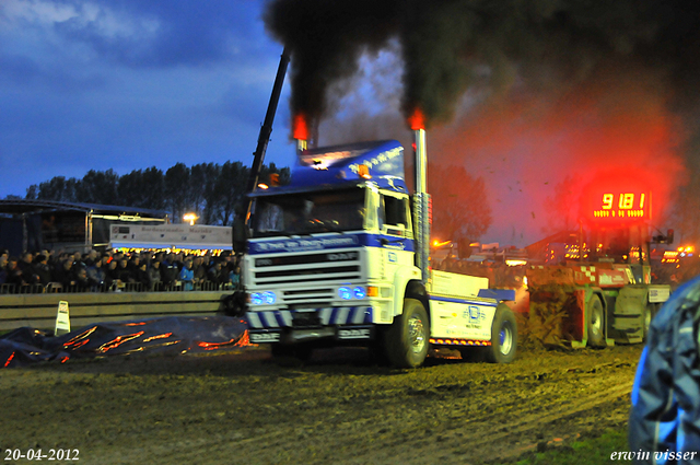 20-04-2012. 274-border 20-04-2012 Herwijnen